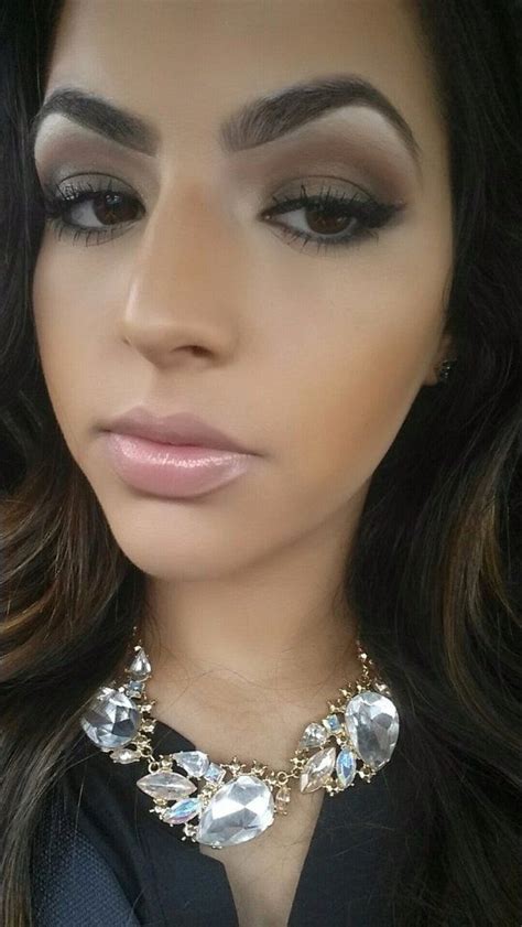 Smokey Eye Nude Lips Nude Lips Beauty Addict Colorful Makeup Ombre Hair Smokey Eye Beauty