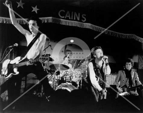 Danny Boyle To Direct Fx Series On Sex Pistols Guitarist Steve Jones