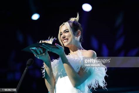 Dua Lipa 2019 Photos and Premium High Res Pictures - Getty Images