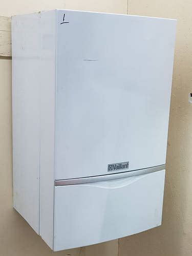 Купить Газовый котел Vaillant hrEXCLUSIEF VHR NL 35/4 C (двухконтурный ...