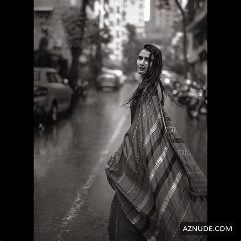 Fatima Sana Shaikh Hot Pics Collection July December Aznude