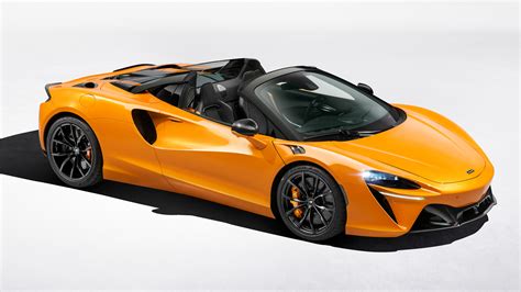 mclaren artura casie gilbertina