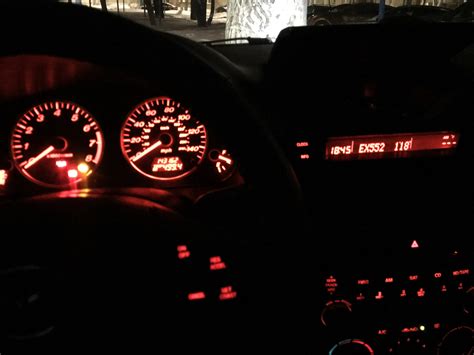 Информационный дисплей — Mazda 6 (1G) GG, 2,3 л, 2002 года | своими ...