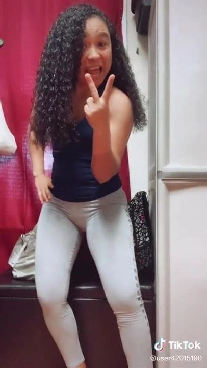 Essa So Usa A Calcinha Marcando American Tits Porn XHamster