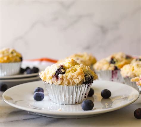 Best Blueberry Muffins With Streusel Topping - Easy and Delicious!