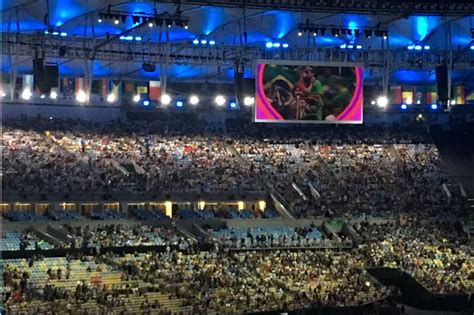 Rio 2016 Bacio Gay Alla Cerimonia Di Inaugurazione Gay It