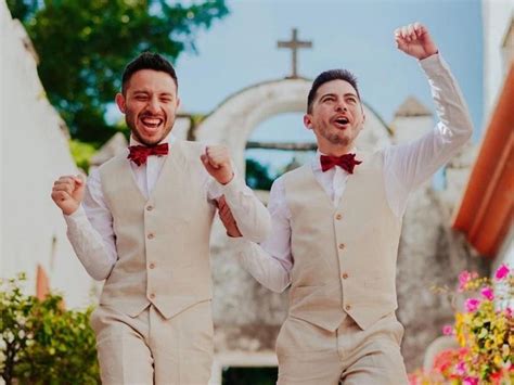 Es mi sangre es mi orgullo el emotivo discurso de un papá durante la boda gay de su hijo