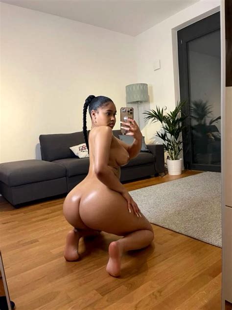 Do You Mind If I Send Pics Like These Send Nude Selfie