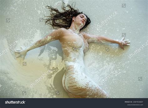 Sexy Nude Woman Long Brunette Hair Stock Photo 2487916607 Shutterstock