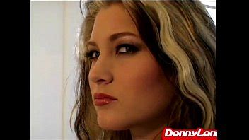 Donny Long Arruina El Culo De Bailey Y Tira Su Cabeza Por El Inodoro XVIDEOS