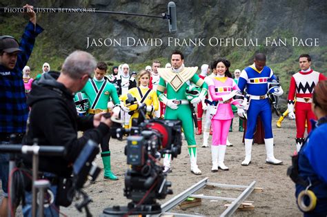 Power Rangers Megaforce Set Photos Reveal Returning Cast