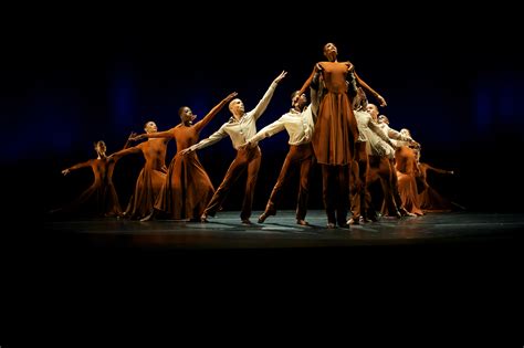 Dallas Black Dance Theatre Again Proves Its Place In Contemporary Dance