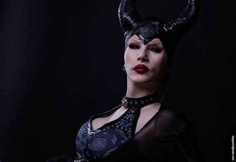 Veronica Carol Blades Project Vanessa Nude OnlyFans Leaks Fappening FappeningBook