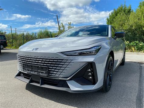 Купить новый Changan UNI-V 2022-2024 1.5 AMT (181 л.с.) бензин робот в ...