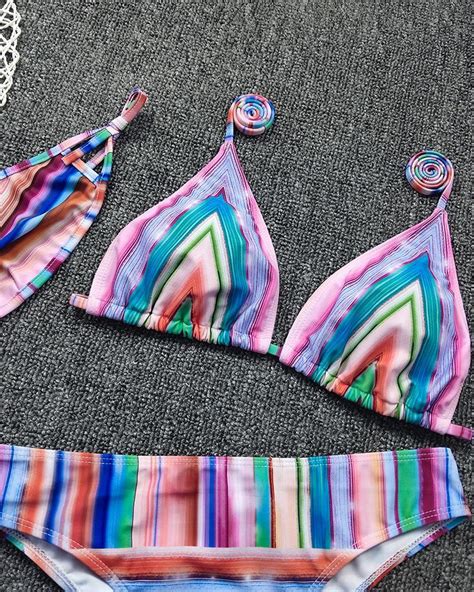 Halter Colorblock Striped Padded Bikini Set With Bandana