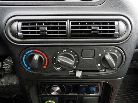 Тест драйв Chevrolet Niva - Разумный минимум