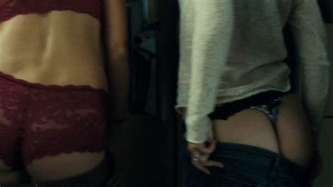 Naked Mandy Moore In Because I Said So