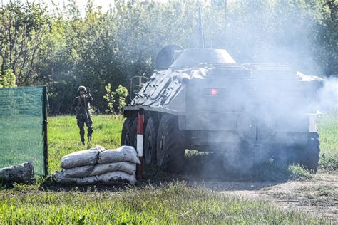 Premier N R Moldova Tehnica Militar Din Dotarea A Trei Armate