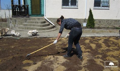Как выровнять газон на даче своими руками: Как выровнять участок на ...