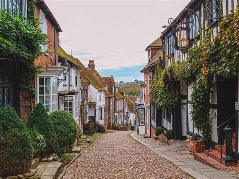 Most spectacular streets in UK caught for new photo series ...