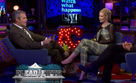 Iggy Azalea Accuses Nicki Minaj of Using Ghostwriters - XXL