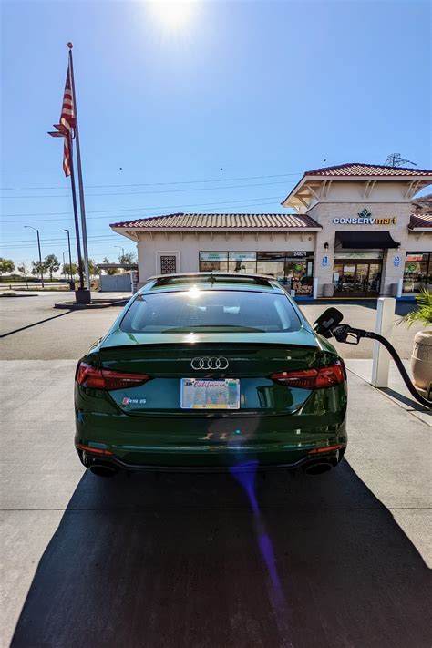 Look At That ASS R Audi