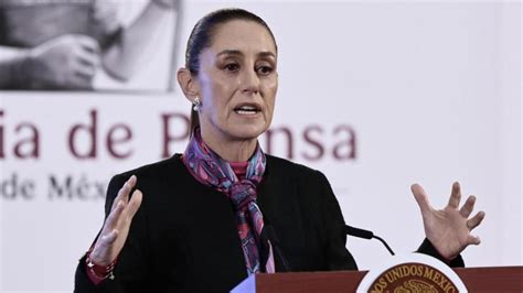 Sheinbaum vuelve a arremeter contra España en el Día de la Hispanidad