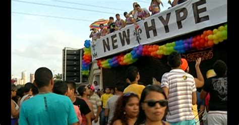 G1 Parada Gay reúne 150 mil pessoas em Belém notícias em Pará