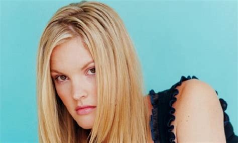 Bridgette Wilson Hot Bikini Pictures Looking Very Sexy On The Beach