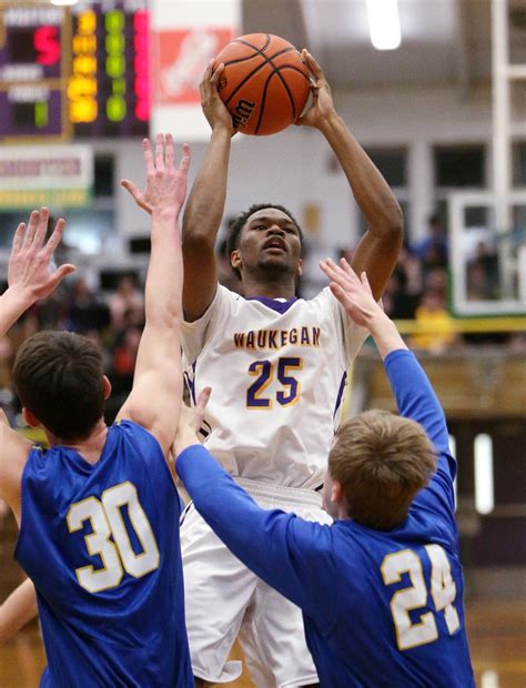 Mark Kodiak Ukena: IHSA Varsity Boys Basketball: Lake Forest vs Waukegan