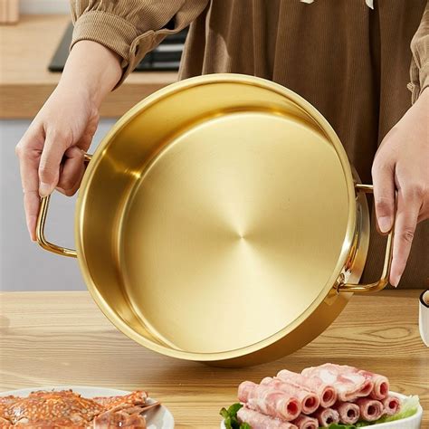 2024 Luxury High Quality Golden Double Flavor Hot Pot Stainless Steel Kitchenware Kitchen