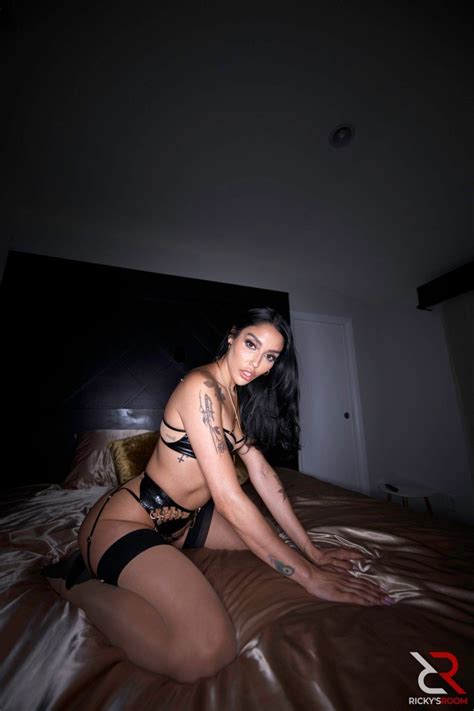 Gorgeous Latina Vanessa Sky Has Fun In Lingerie With Two Horny Black Dudes Photos