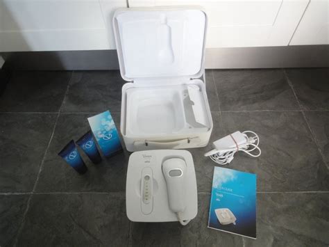 IPL Gerät Haarentferner Braun Gillette Venus Naked Skin Gebraucht in
