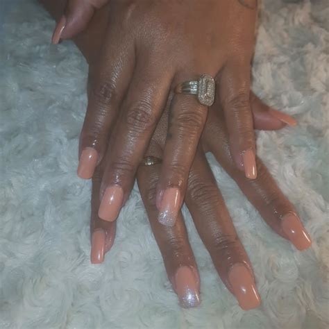 Classy Nude Nail Ideas