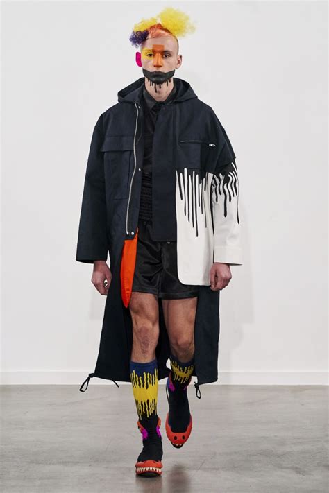 Walter Van Beirendonck Fall Sgustok Design