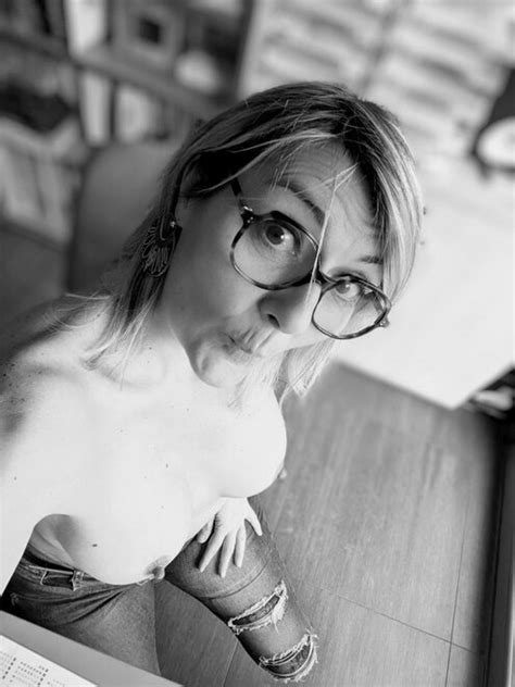 MAGALI LE PEMP TOURS ESVRES MMChDlxq Porn Pic