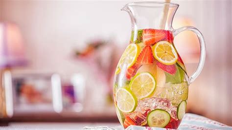 Água Saborizada Com Frutas - Agua saborizada o con frutas ¡te damos trucos y recetas!