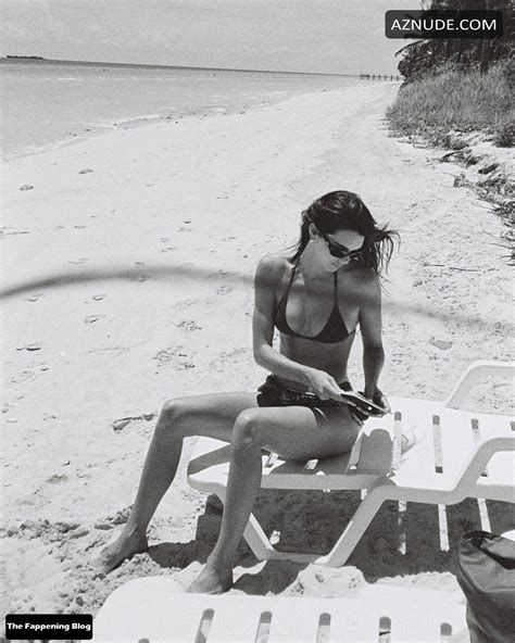 Kendall Jenner Nude And Sexy Social Media Photos Collection From Various Events And Photoshoots