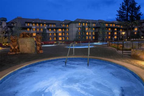 Resort Photo Gallery | Marriott's Timber Lodge