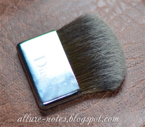 Последний шанс для пудры Dior Diorskin Nude Compact Nude Glow Versatile Powder Makeup FPS SPF