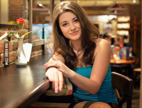 Dana Kareglazaya Girl Beautiful Women Videos Pretty Babe Women With Beautiful Legs