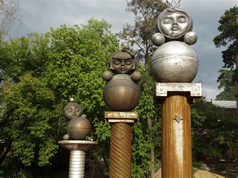 #Котовск, Тамбовская область Памятник "Эволюция" стал брендом Котовска ...