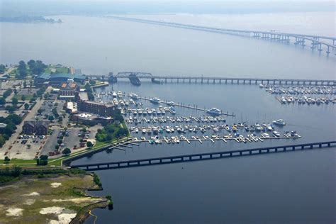 New Bern Grand Marina and Yacht Club in New Bern, NC, United States