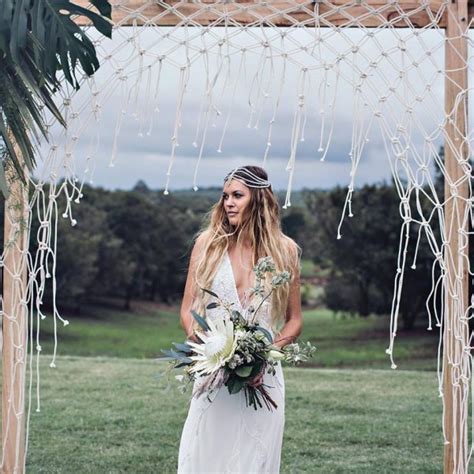 15 Macrame Wedding Backdrop Ideas — The Bohemian Wedding