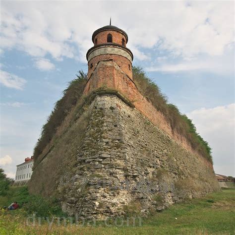 Дубенський замок (м.Дубно, Рівненська обл.): карта, фото, опис