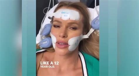 Amanda Holden Strips Completely Naked While Dressed As Cleopatra In New