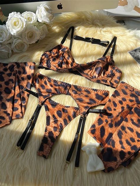 Women S Leopard Print Lingerie Sexy Lingerie Set With Stockings Bra And Panties Piece Set
