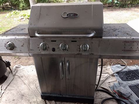 how to clean greasy bbq grill