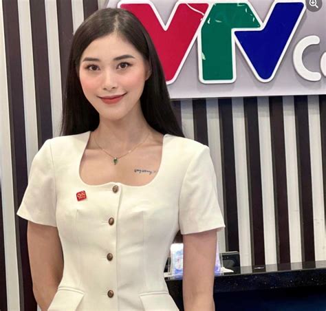 Hot girl bóng chuyền sau 3 năm hậu giải nghệ ngày càng đẹp bỏ tập gym để giữ dáng