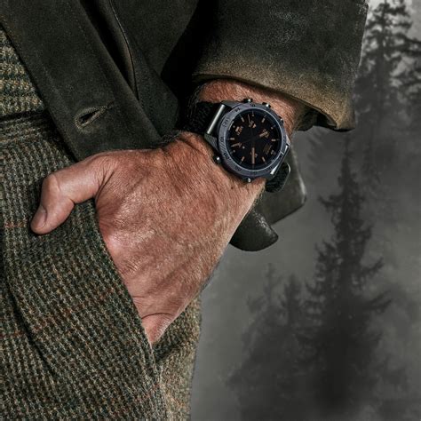 Garmin MARQ 2 Commander Carbon Edition Tool Watch | 010-02722-01